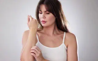 Какви са първите симптоми на фотодерматит