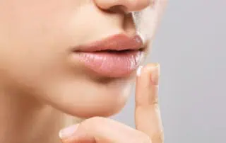 Устните ми изсъхват